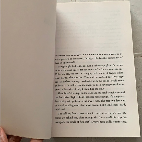 Book: Need to Know by Karen Cleveland - Picture 3 of 5